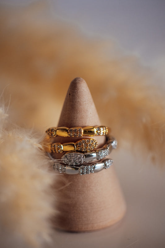 Leyva Open Size Dainty Snake Ring