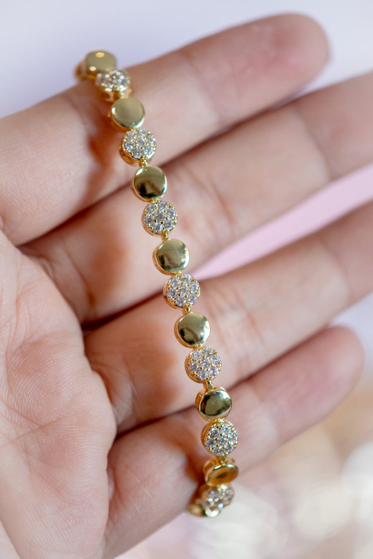 Everly Alternating Disc-Shaped Links Pavé CZ Gold Filled Bracelet