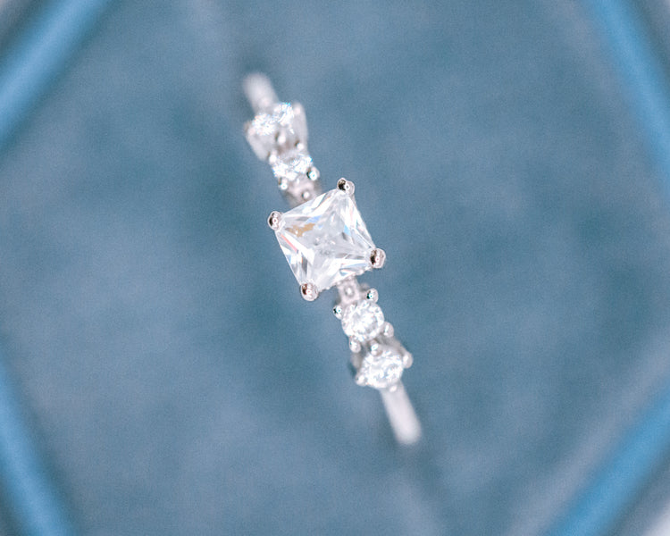 The Bella Ring