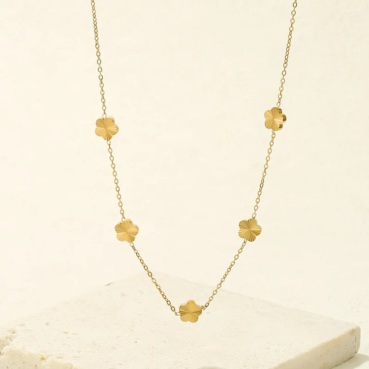 Luxe Intent Minimalist Gold Necklace