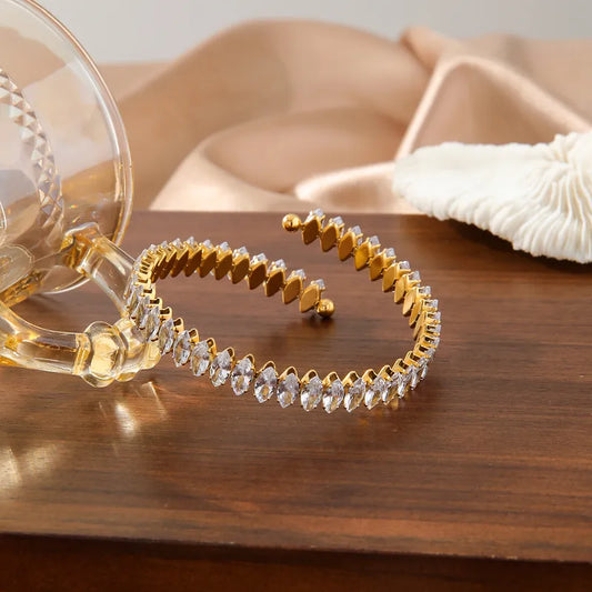 Golden Tide Stretched Stone Gold Bangle Bracelet