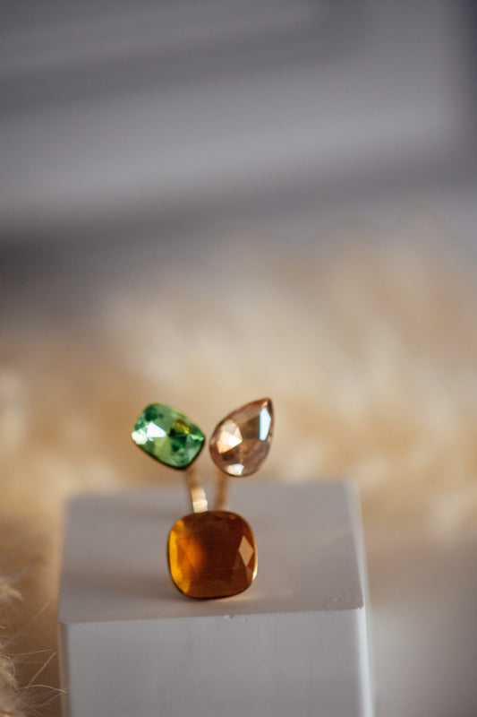 Nivara Triple Stone Open Size Ring