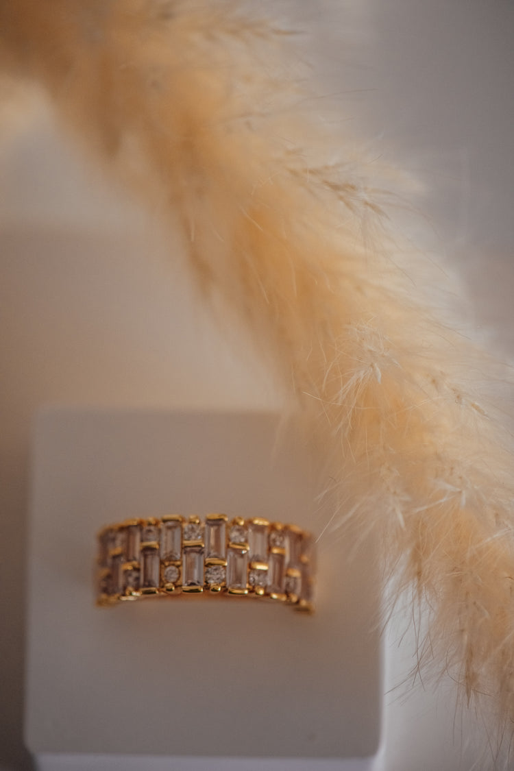 Sorelle Cubic Zirconia Gold Ring Band