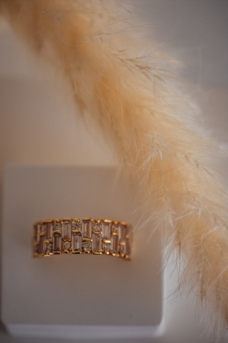 Sorelle Cubic Zirconia Gold Ring Band