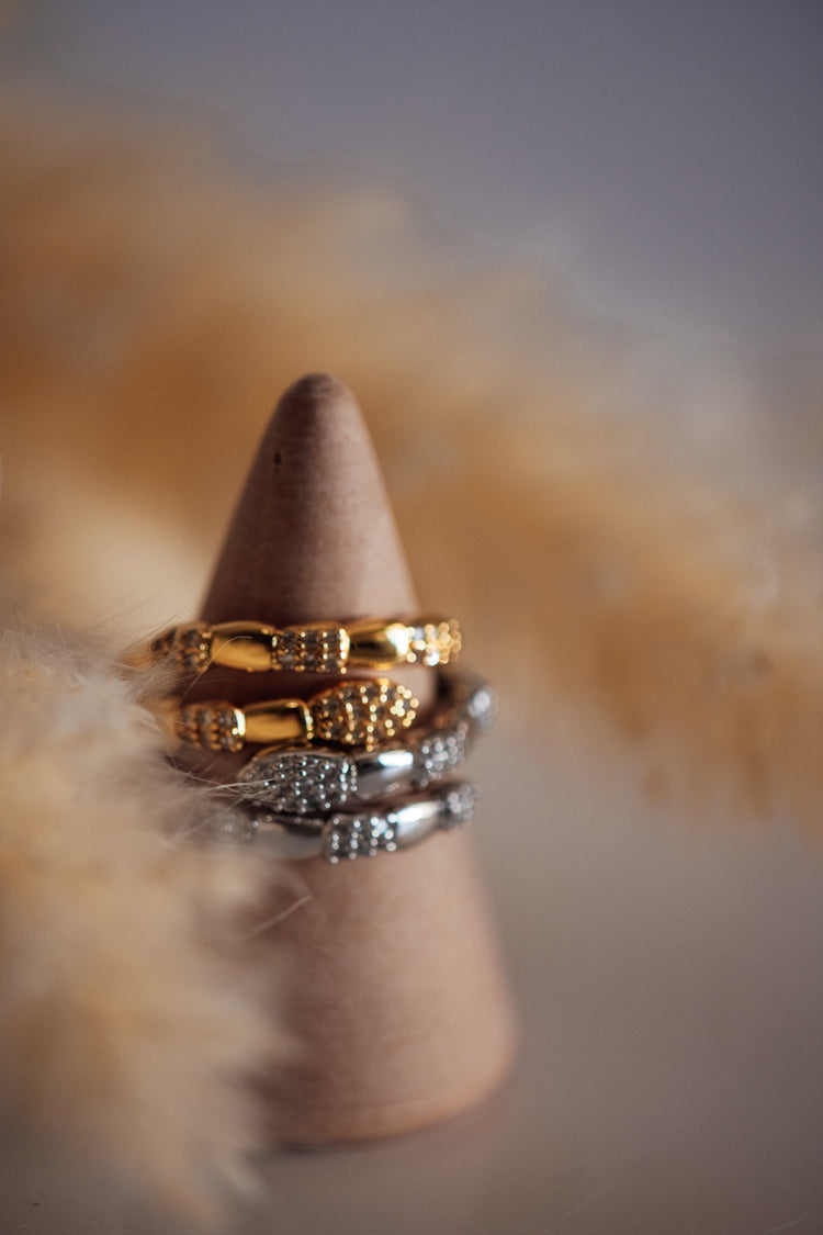Leyva Open Size Dainty Snake Ring
