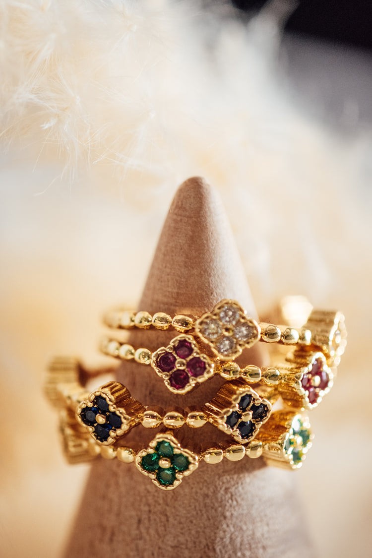 Rave Clover Open Size Ring
