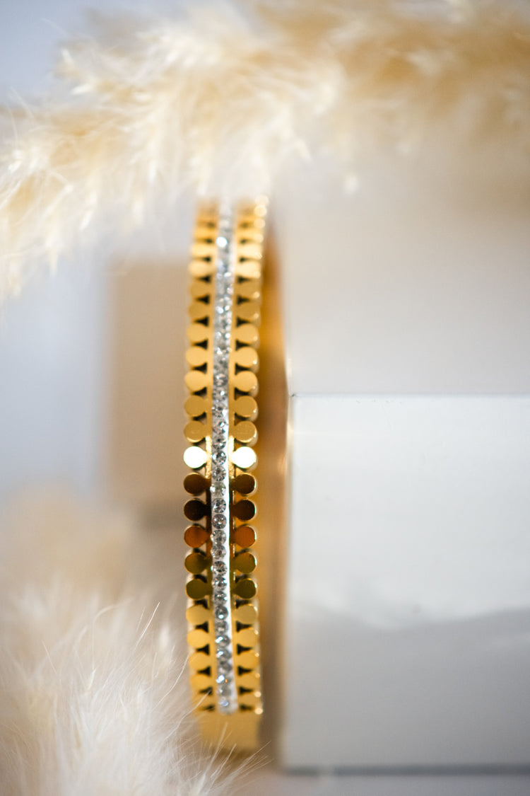 Serine Gold Bangle - Non-Tarnish Stainless Steel Jewelry