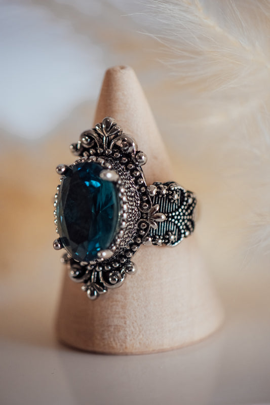 Cyrene Vintage Sapphire Silver Ring