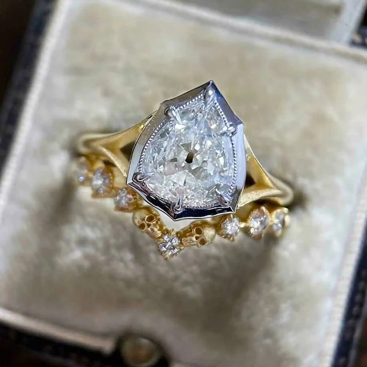 Noor Water Drop Cubic Zirconia Gold Ring Set