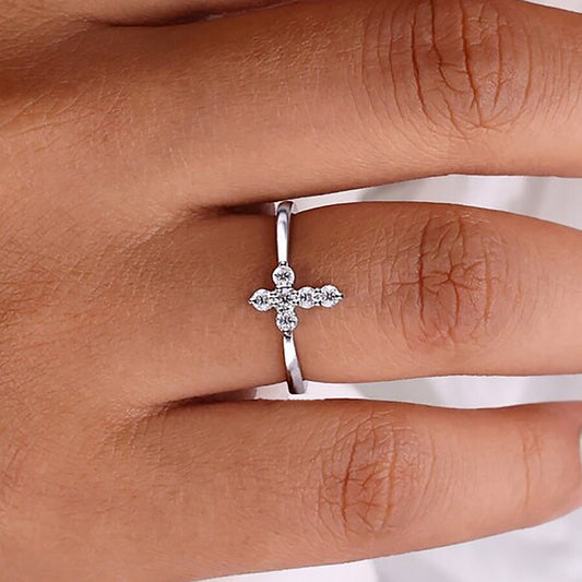 Vivra Cross Sterling Silver Ring