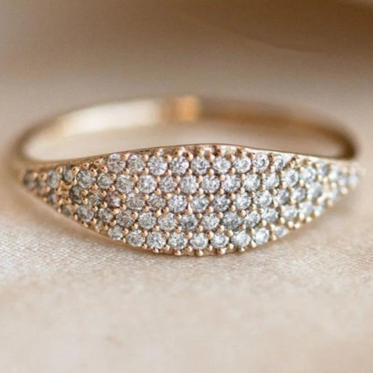 Selis Pave Diamond Gold Ring Band