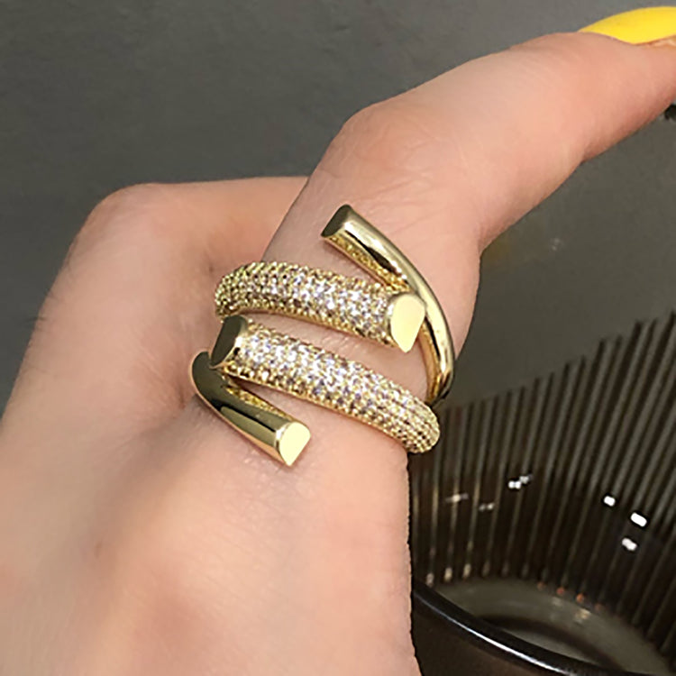 Veya Pave Cubic Zirconia Twist Ring