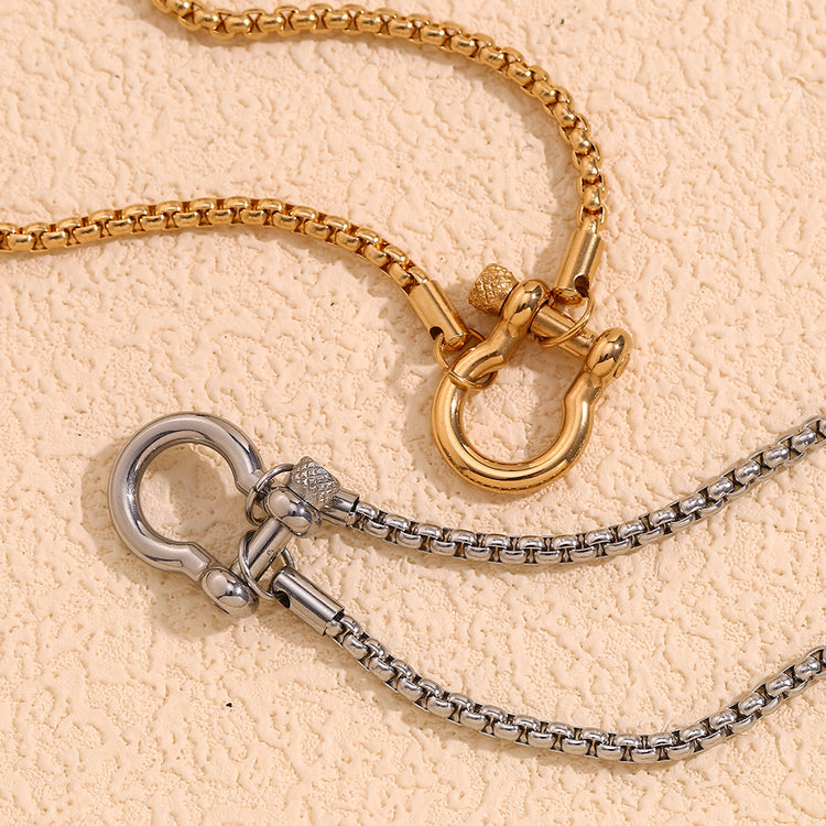 Mira Boxed Chain Buckle Necklace
