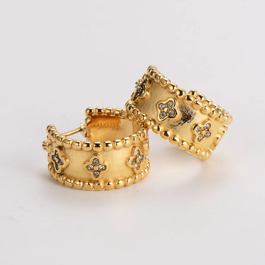 Auri Clover Hoop Gold Earrings