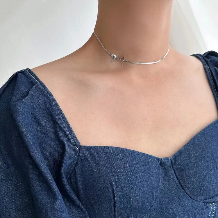 Presley Bow Knot Snake Chain Necklace