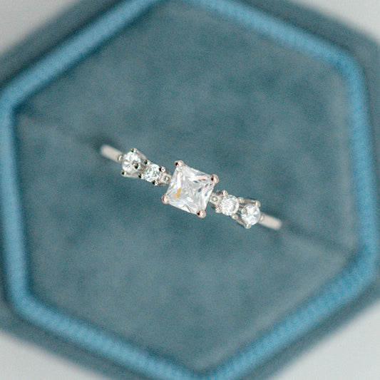 The Bella Ring