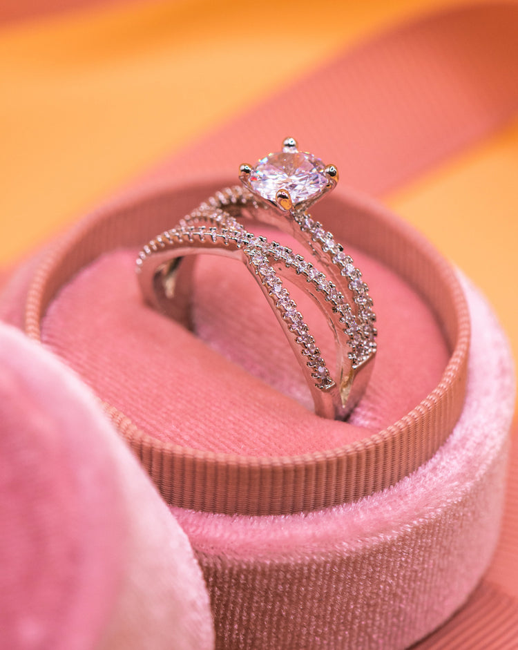 Eloise Ring