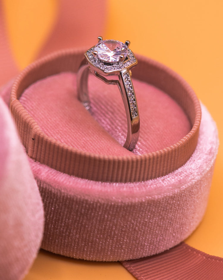 Hailey  Ring