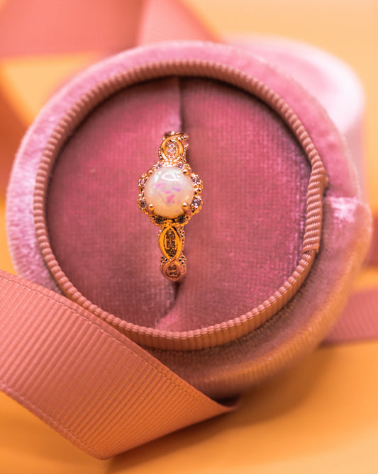 Nora Ring