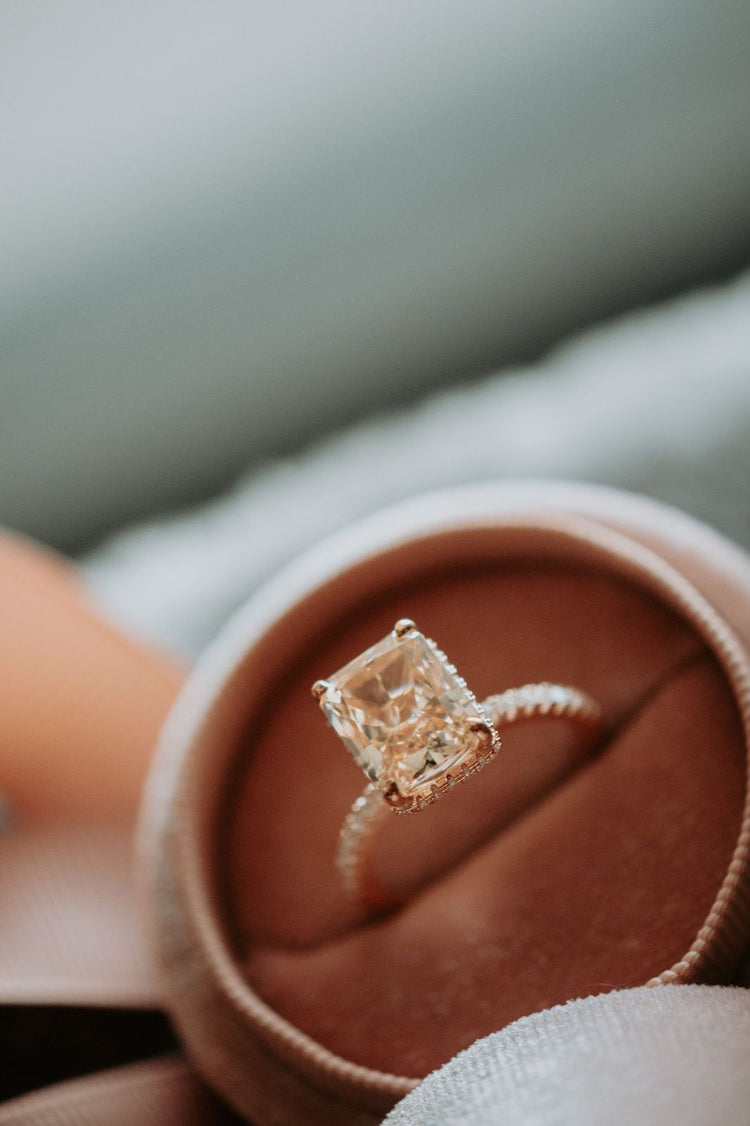Fall In Love Champagne Emerald Stone Rose Gold Ring