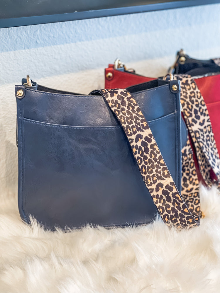 Leia - PU Vegan Leather Sling Crossbody Purse