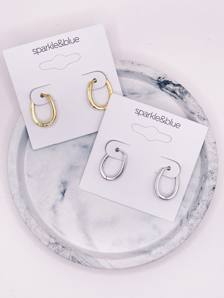 Vanny Huggie Earrings