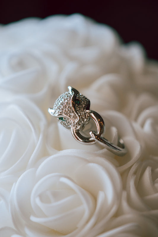 Jaguar Green Eye Silver Ring