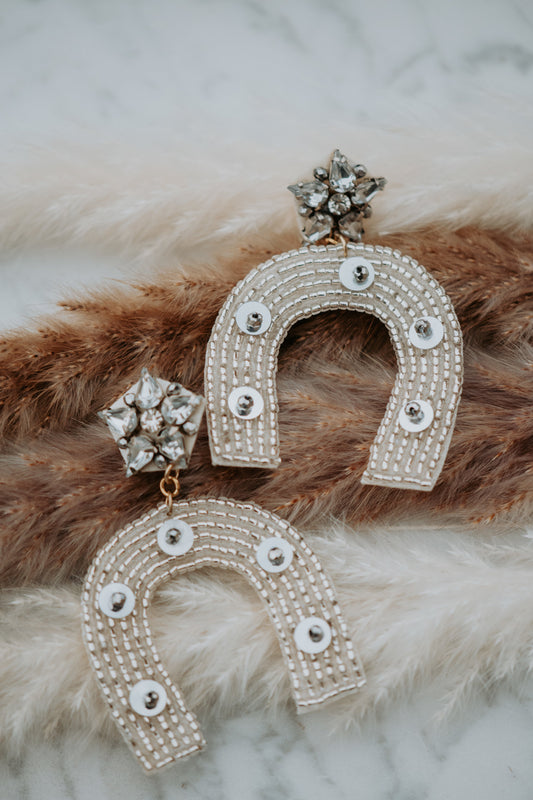 Buggy Beaded Horse Shoe Earring in Ivory