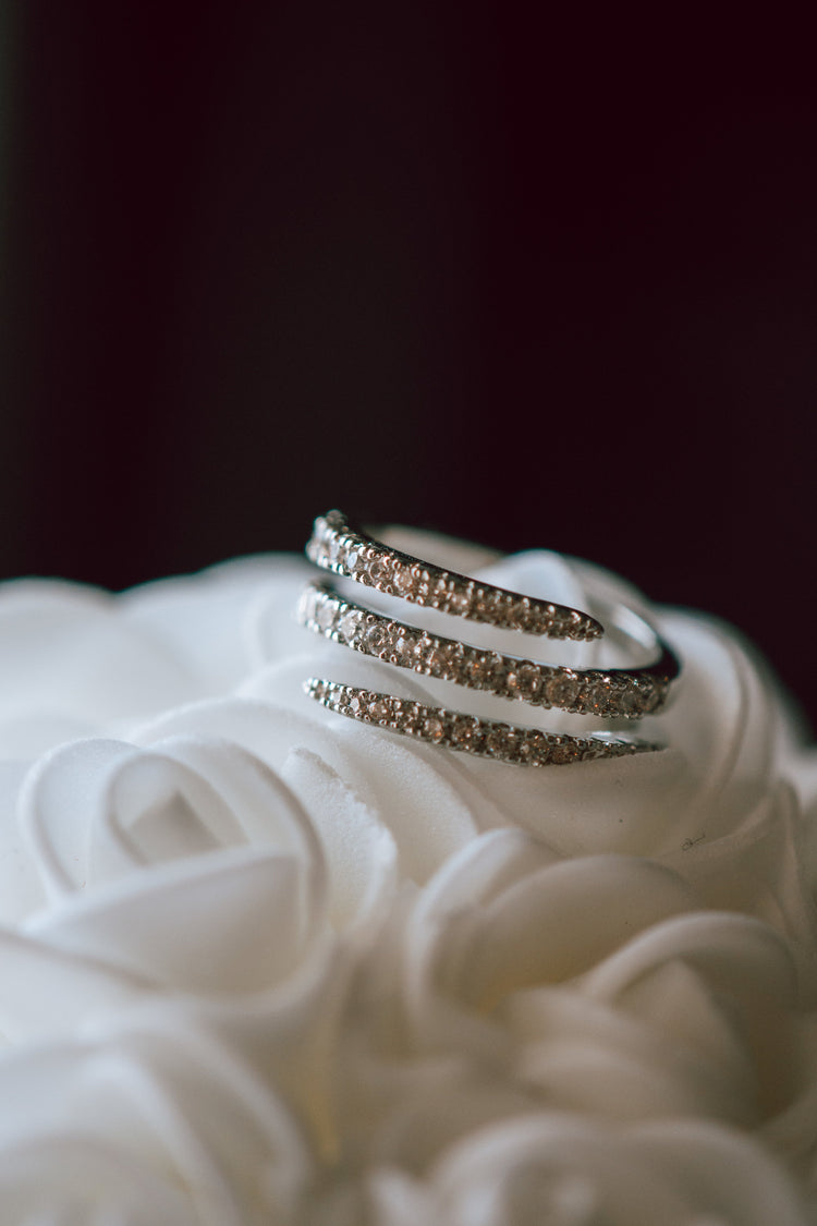 Atkins Twist 925 Silver Ring Cubic Zirconia