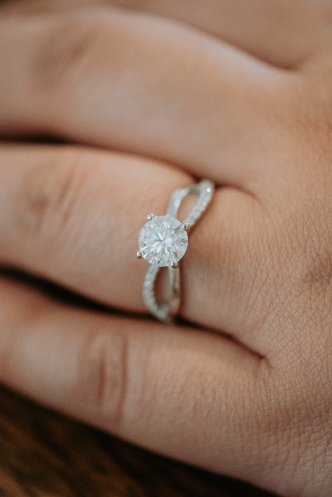 Aspen Round Cut 1CT Moissanite Ring on Sterling Silver