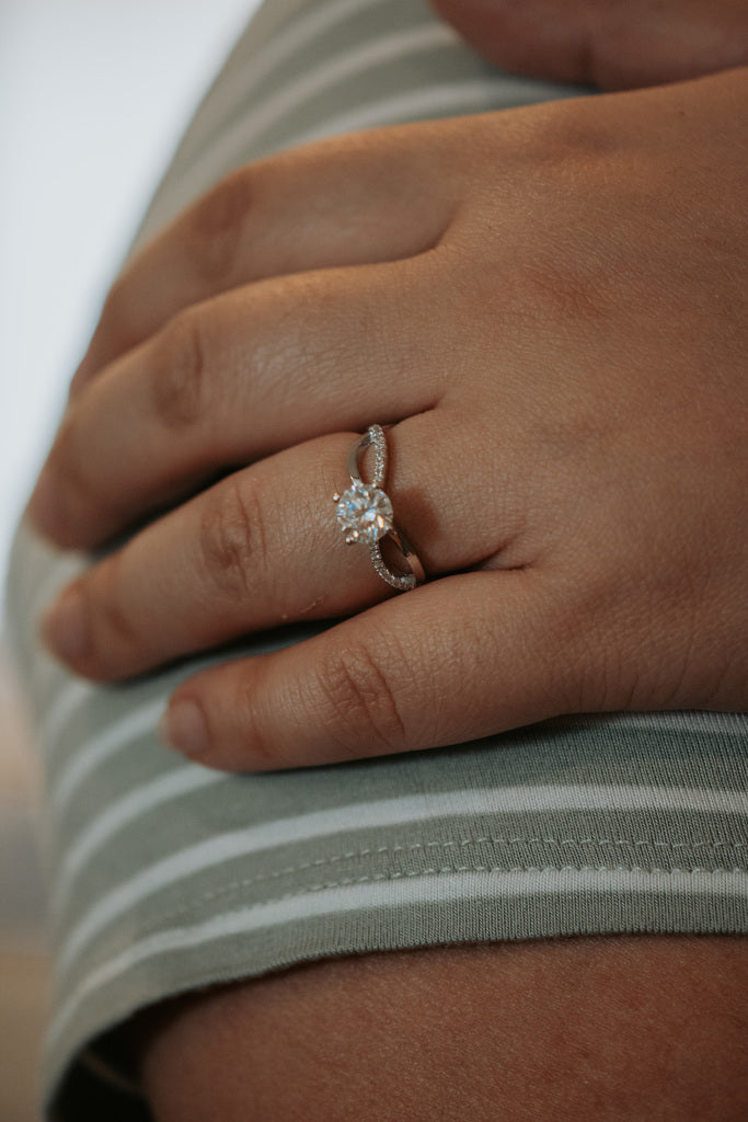 Aspen Round Cut 1CT Moissanite Ring on Sterling Silver