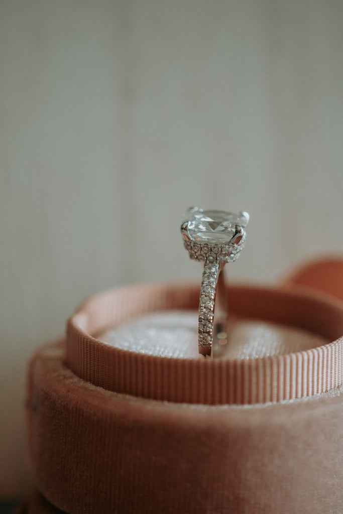 Daphne Oval Cut Ring Set Sterling Silver Rhodium Plating