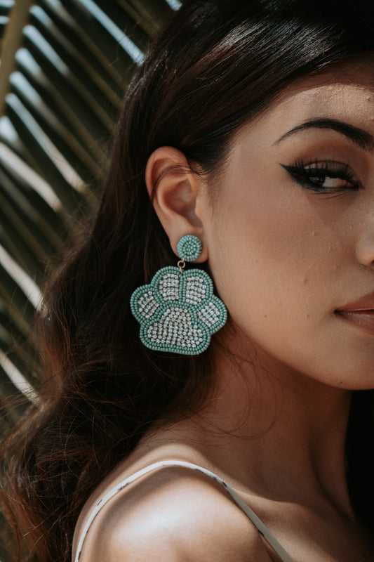 Beaded Studded Paw Print in Mint
