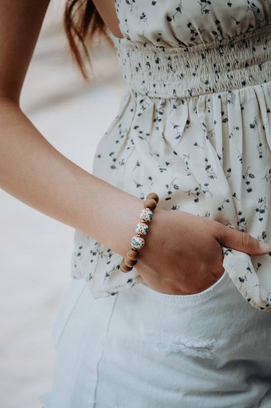 Blaze Wooden Aztec Elastic Bracelet - Khaki