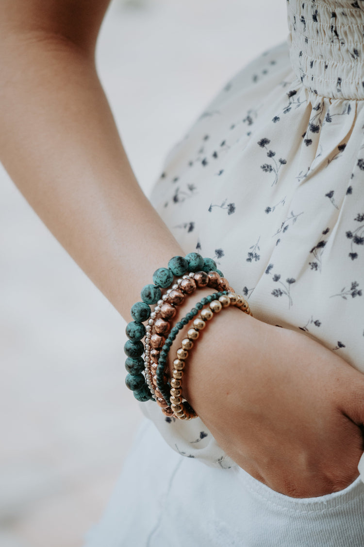 Lacy Metallic Stretch Stackable Beaded Bracelets 5PC Set