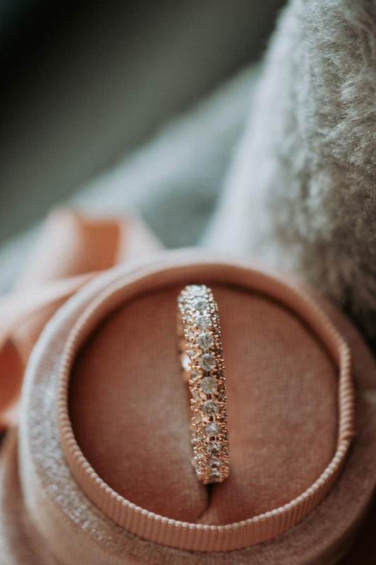 Endless Love Rose Gold Ring Band