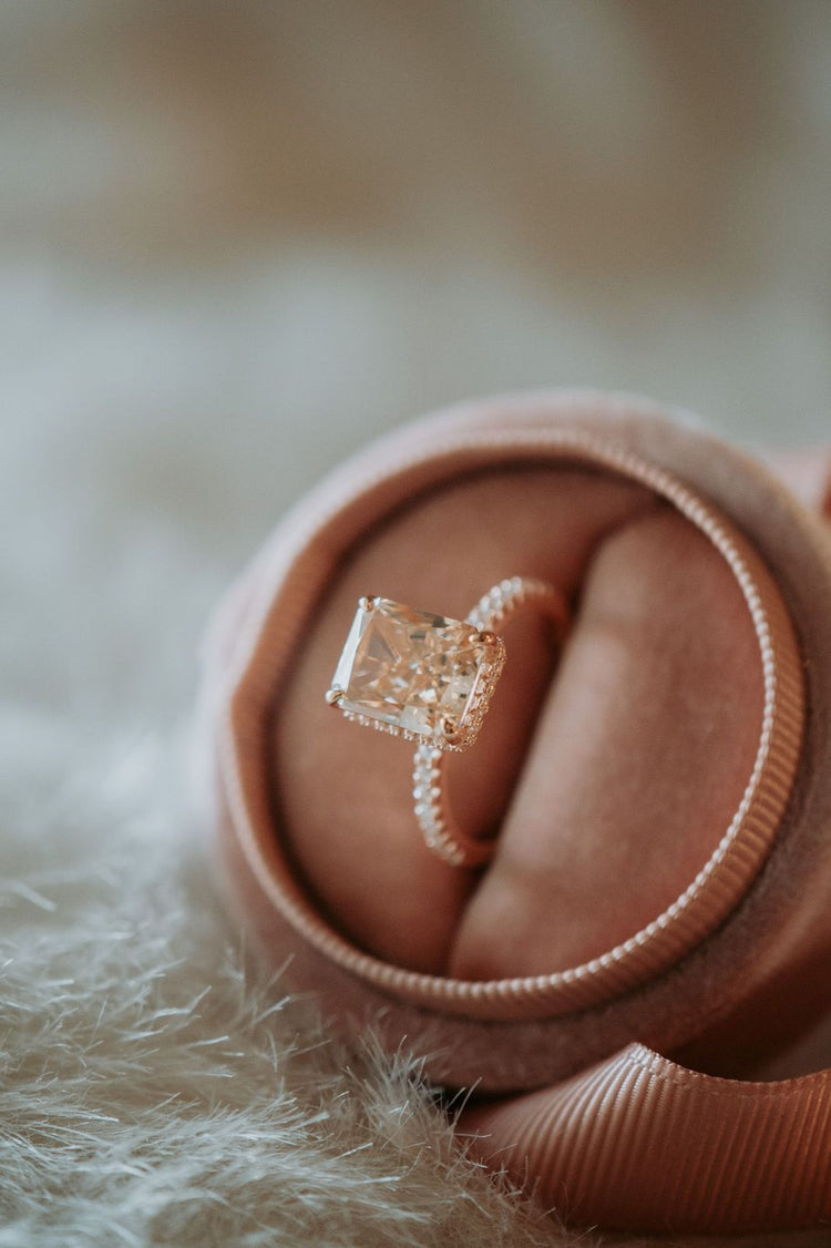 Fall In Love Champagne Emerald Stone Rose Gold Ring