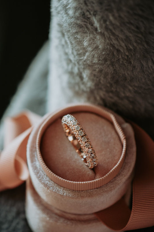 Endless Love Rose Gold Ring Band